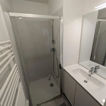 4-bedrooms With Terrace View, Subway, Stadium, 2 Parkings